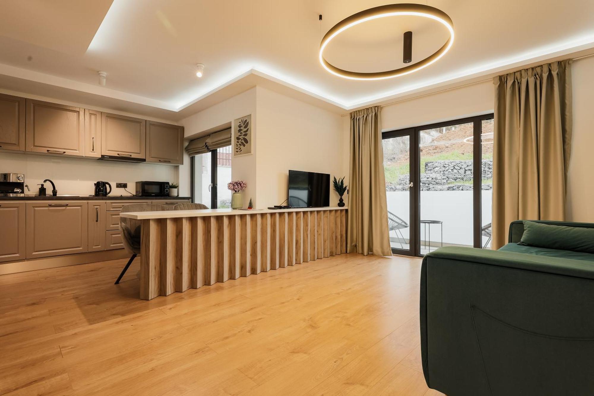 Aparthotel Nest Inn Meteor Клуж-Напока Екстер'єр фото